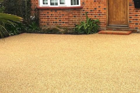 Resin Driveway Fitters Surrey, Berkshire & Hampshire [postcode]