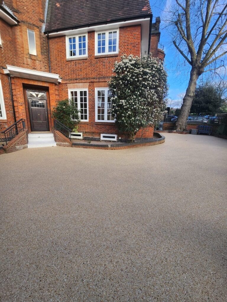 stunning large resin driveway Surrey